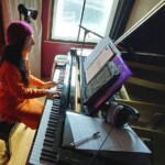 Maja Elliott with the piano